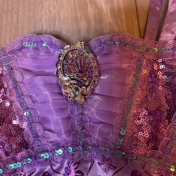 $55 Disney Parks authentic princess dress Ariel The little Mermaid costume 5t 6t - Picture 4 of 5